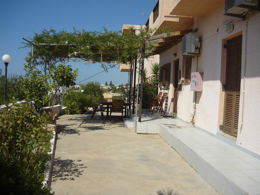 Villa Victoria Makrýgialos Zimmer foto