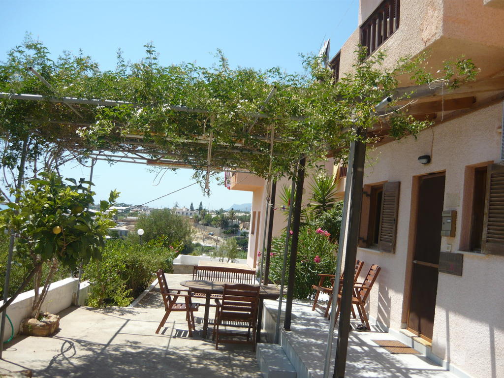 Villa Victoria Makrýgialos Zimmer foto