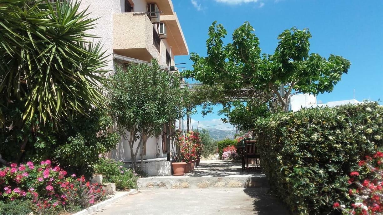 Villa Victoria Makrýgialos Exterior foto